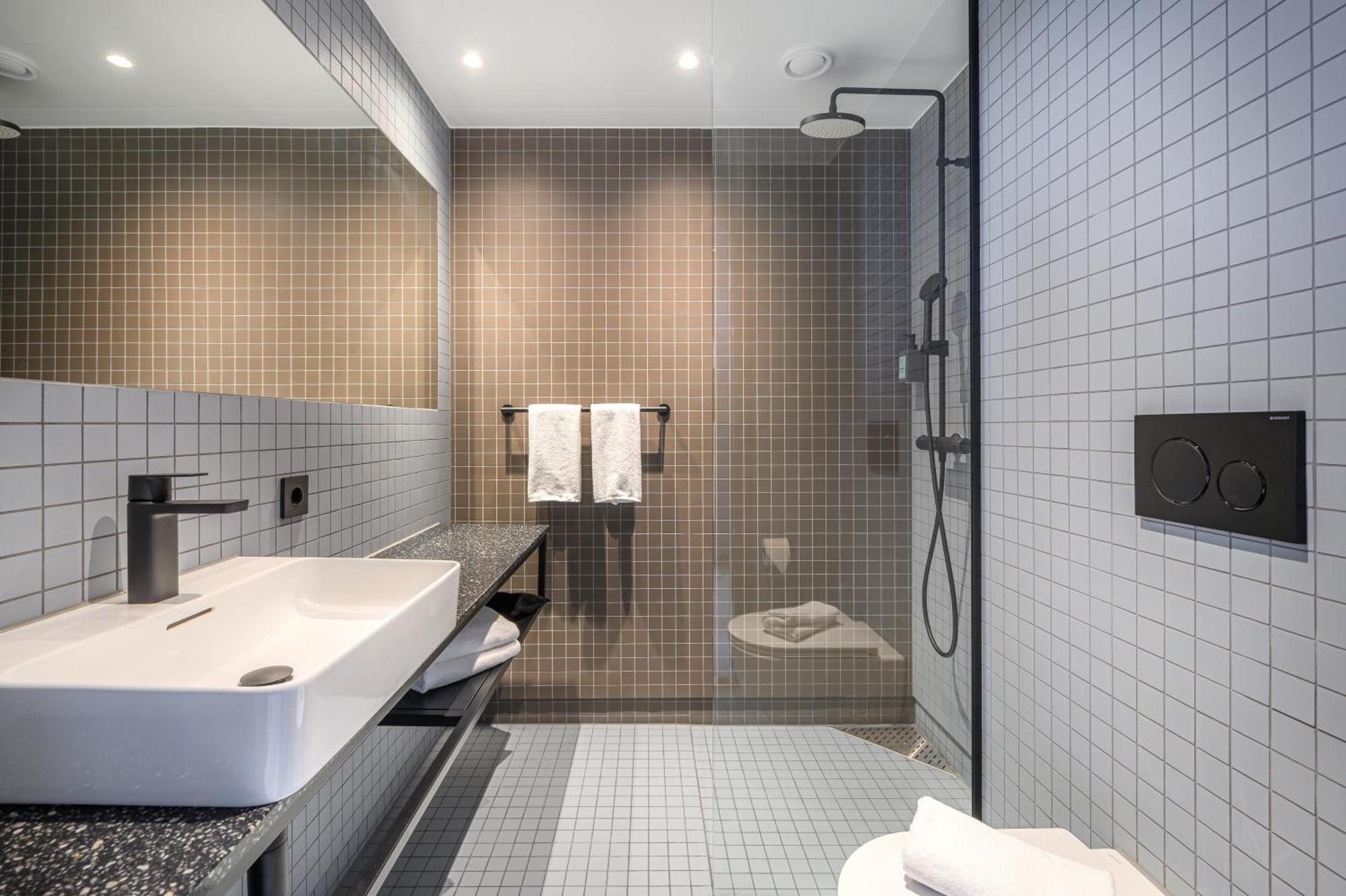 Comfort Hotel Helsinki Airport Vantaa Eksteriør billede