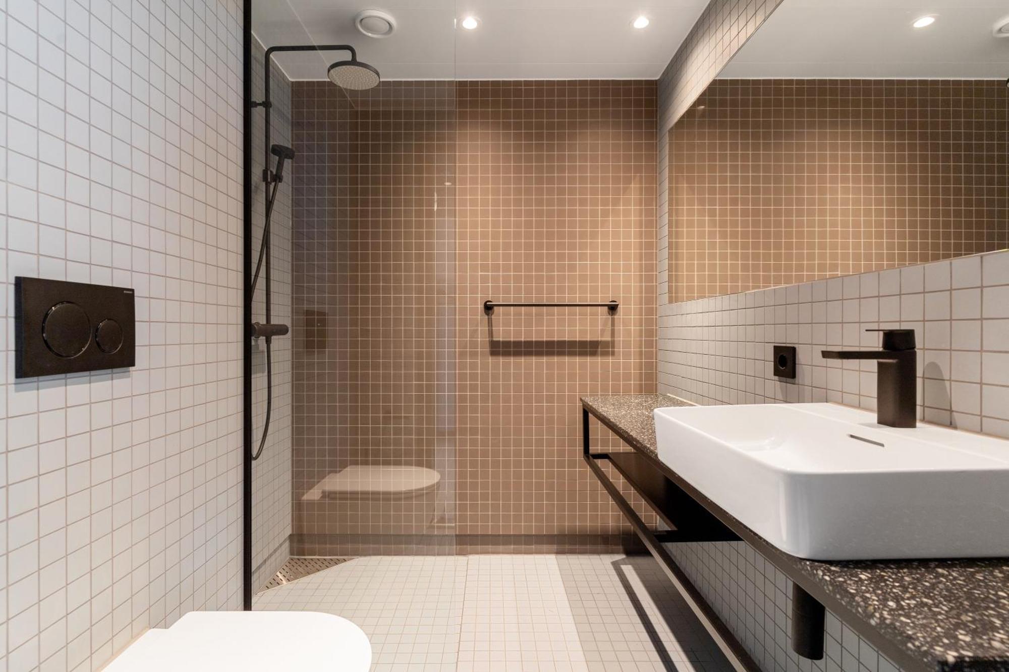 Comfort Hotel Helsinki Airport Vantaa Eksteriør billede